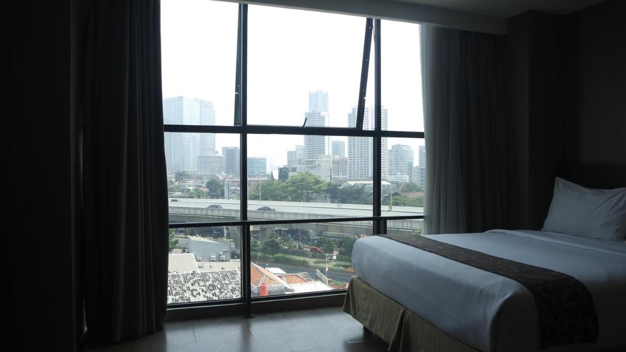 Avissa Suites Jakarta Exterior photo